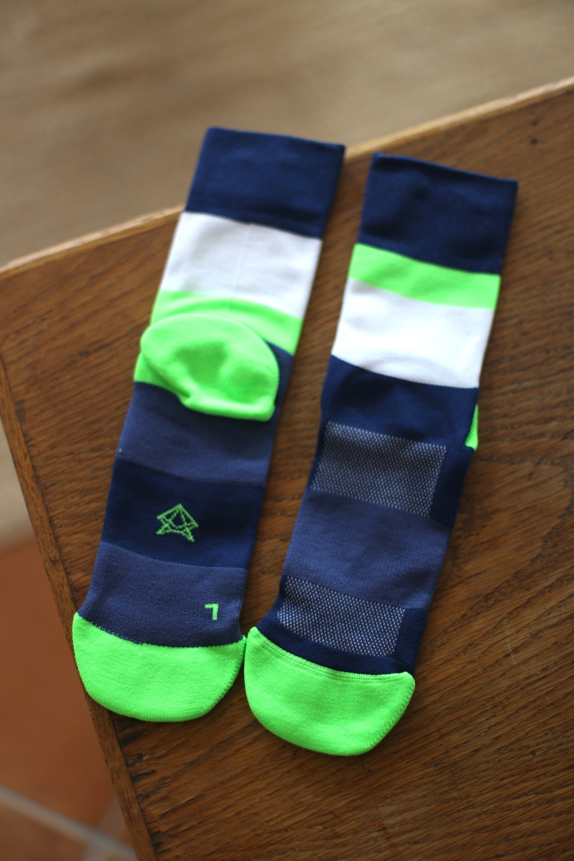 INCYLENCE RUNNING BANDS NAVY GREEN
