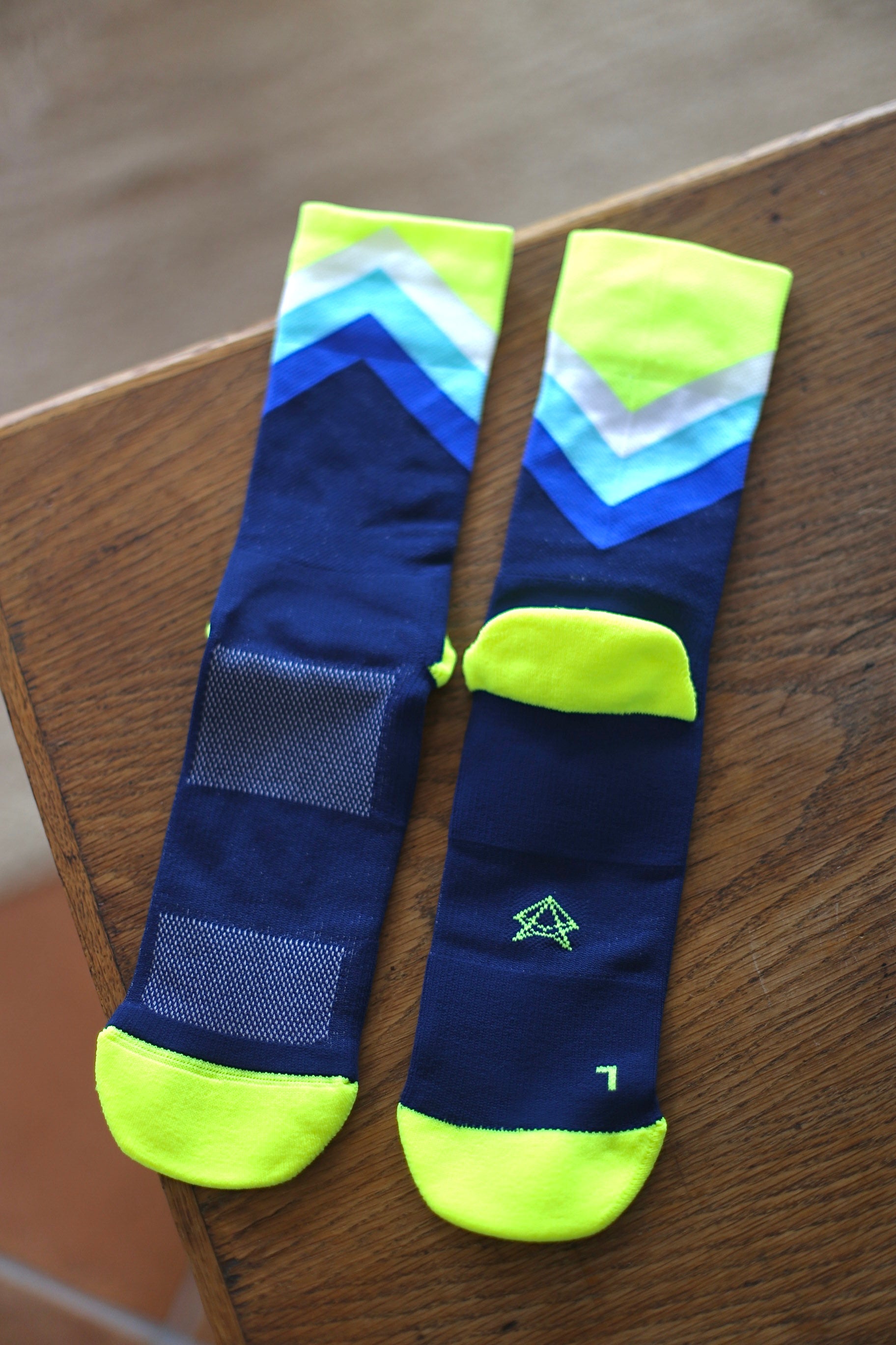 INCYLENCE RUNNING GRADES NAVY CANARY