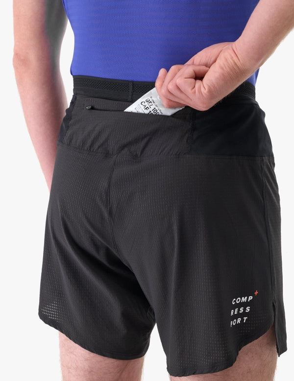 Trail racing overtshort Compressport