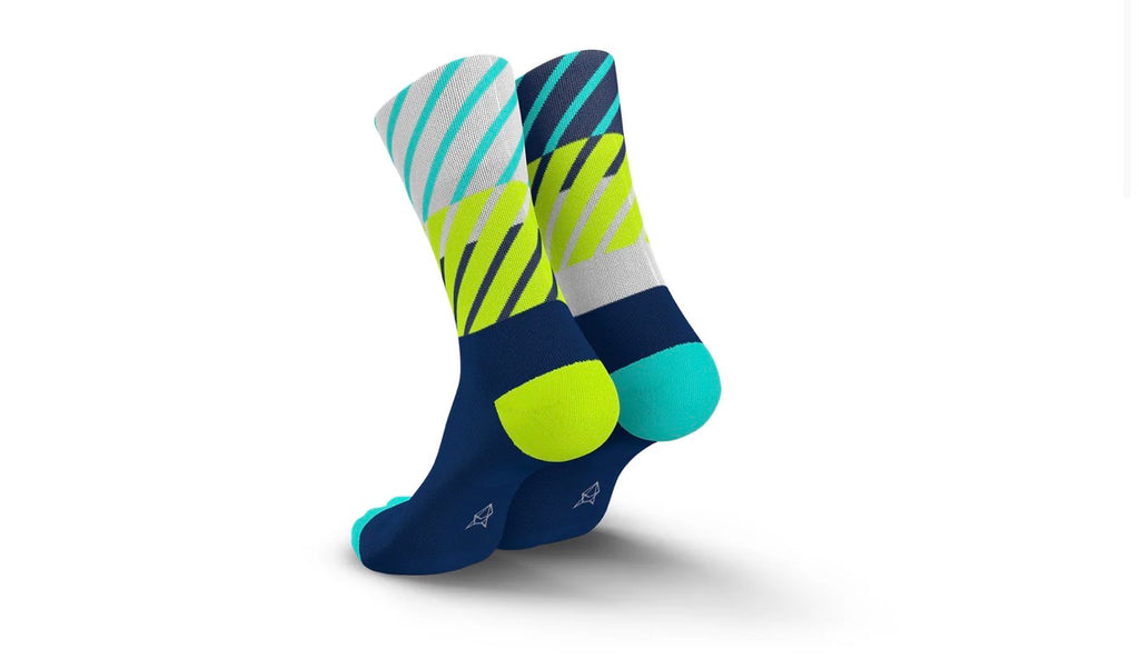 INCYLENCE RUNNING DIAGONALS NAVY CANARY